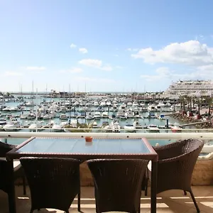 Triplex Marina Apartment